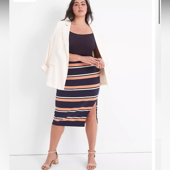 NWT Lane Bryant Matte Jersey Bodycon Skirt Elastic Waist Size 22/24 - Picture 1 of 6